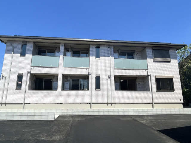 建物南側から撮影