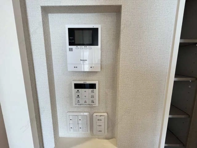 モニター付きインターホン