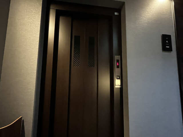 エレベータ�ー