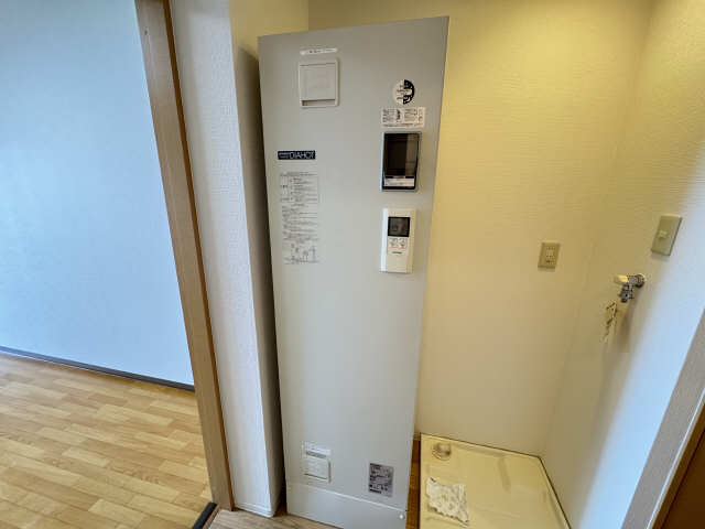 電気温水器