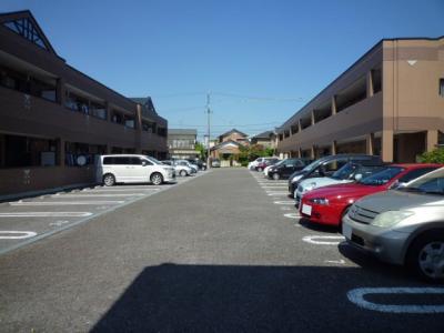 �駐車場