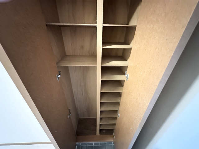 シューズBOX