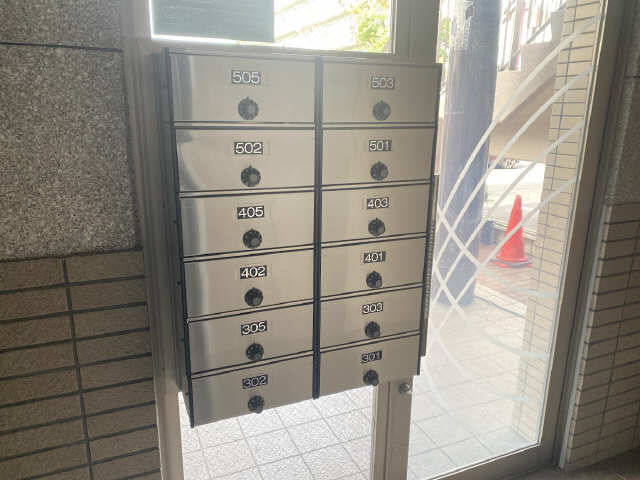 郵便受け