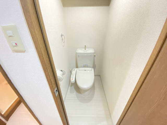 メゾン・アンクレ 3階 WC
