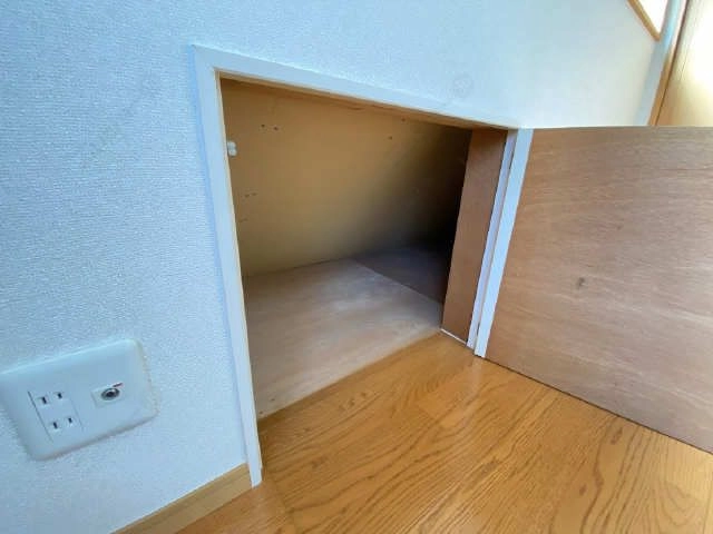 2階収納スペース