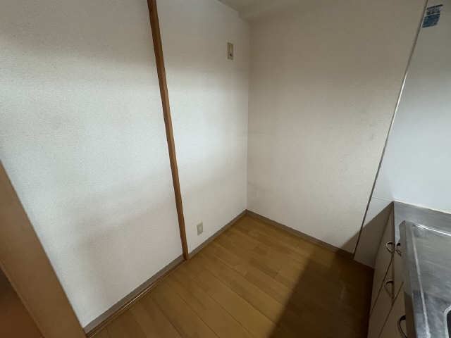 冷蔵庫置場