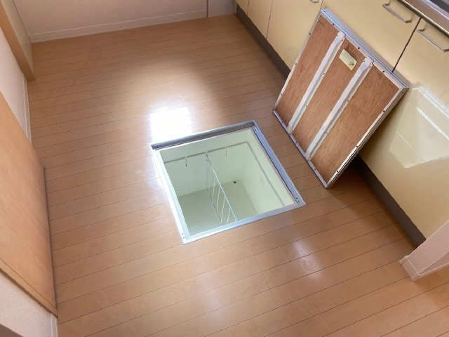 床下収納