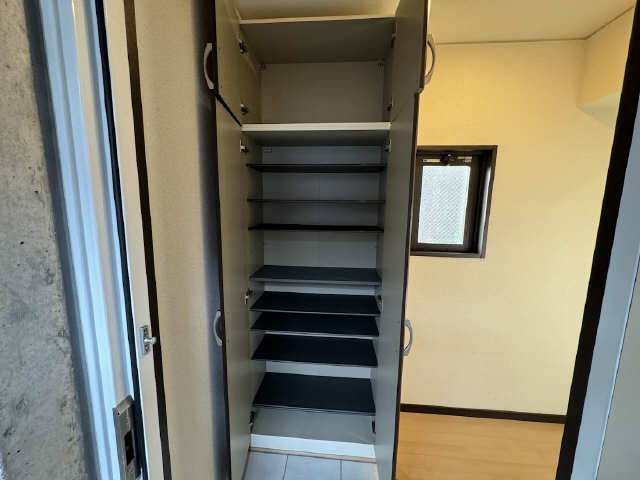 シューズBOX