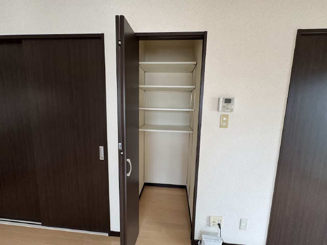 リビング収納
