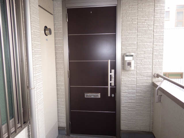 玄関扉