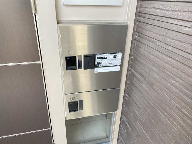 宅配ボックス