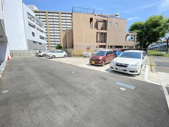 駐車場（屋外）