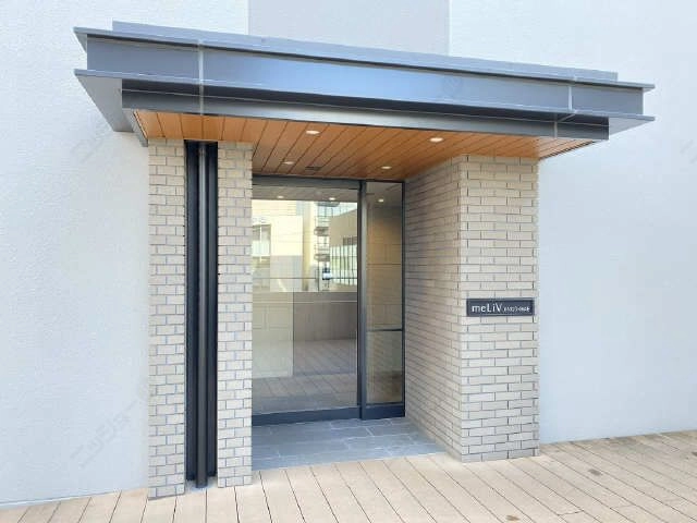 ２階エントランス