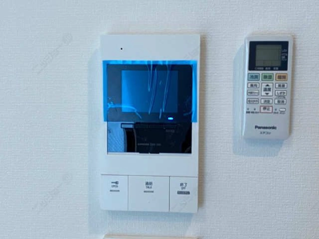 モニター付きインターホン