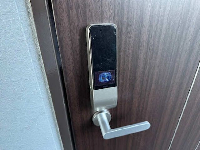 玄関ドアカードキー