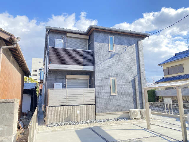 外観（西側）