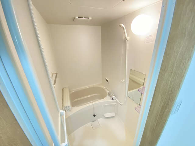 コンフォール鳴浜 2階 浴室