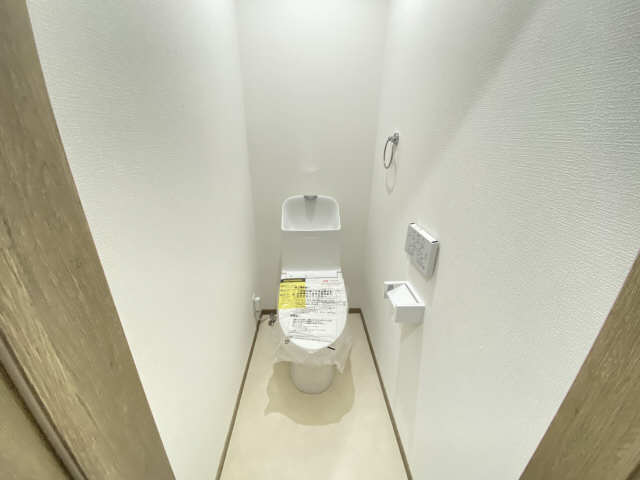 コンフォール鳴浜 1階 WC