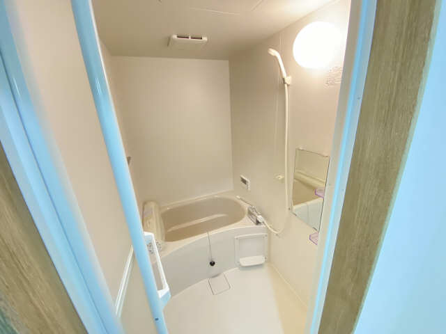 コンフォール鳴浜 3階 浴室