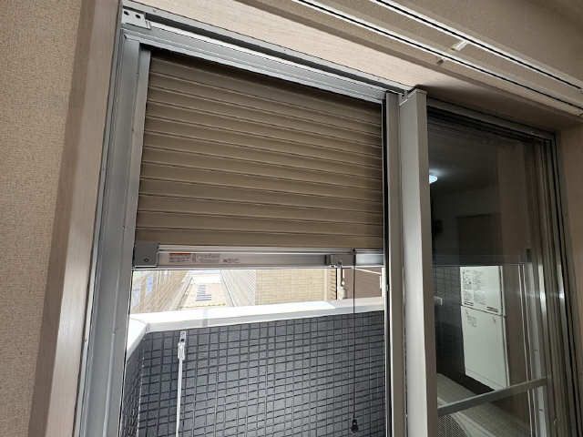 シャッター雨戸
