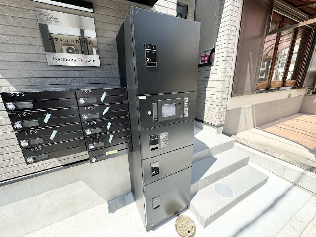 宅配ボックス