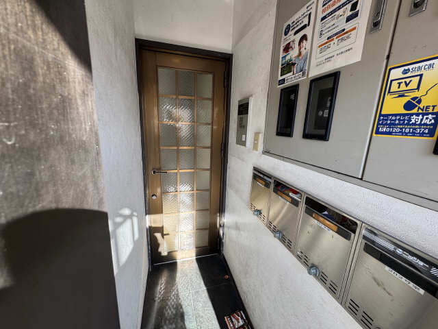 オ  ートロック