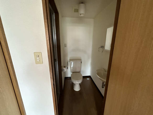ＡＸＩＳ浄心 2階 WC