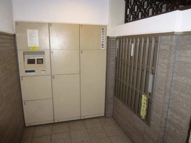 宅配BOX