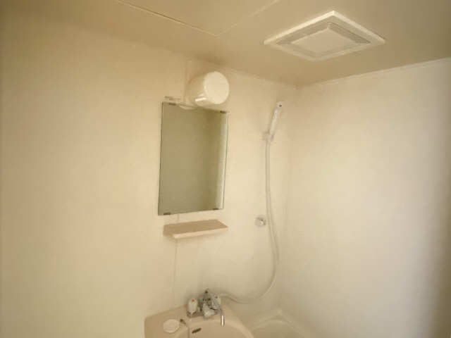 アーバンポイント３０４ 5階 浴室換気扇