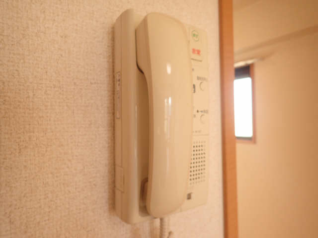 インターホン