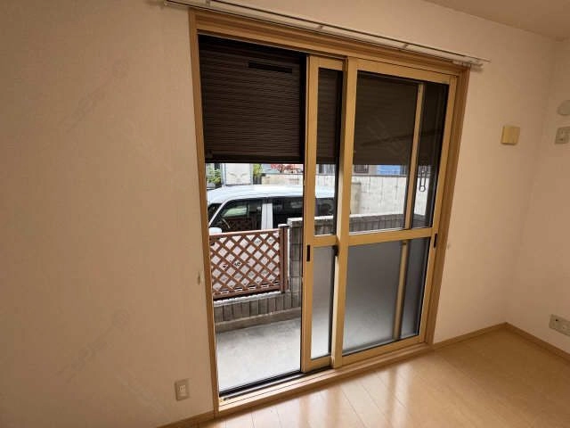 シャッター雨戸