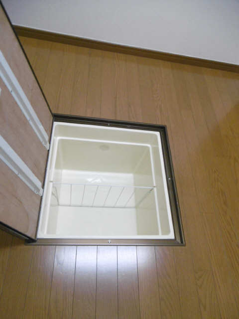 床下収納