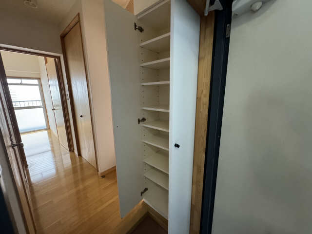 シューズBOX