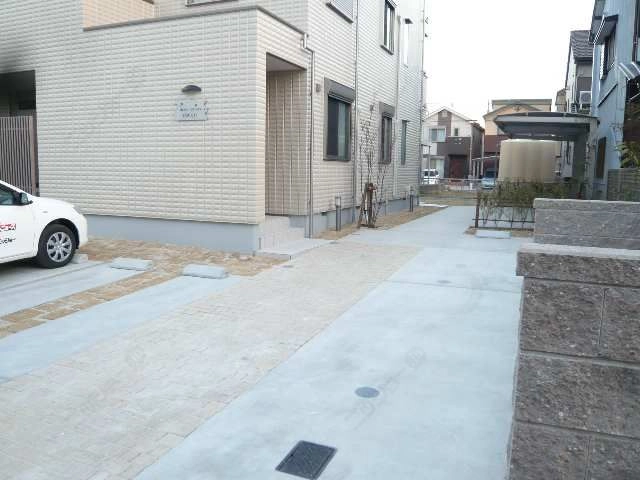 エントランス周辺