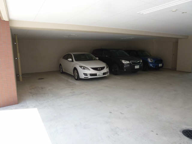 �駐車場