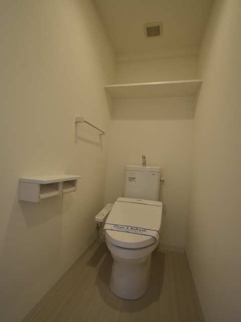 ｍｅＬｉＶ栄生 1階 WC