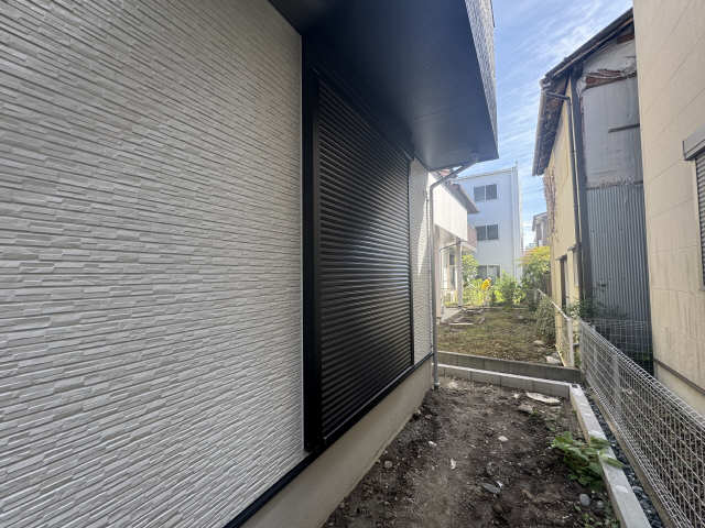 シャッター雨戸