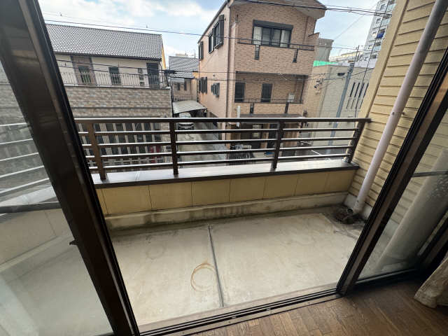 ２階バルコニー