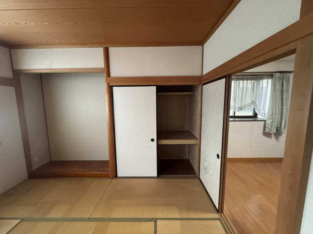 ３階和室収納