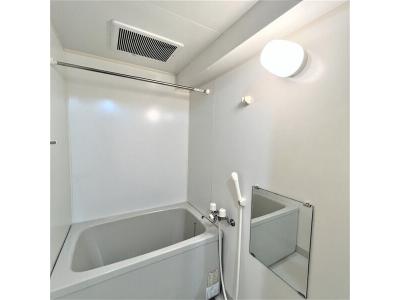 ラ　ベル　ヴィー 2階 浴室
