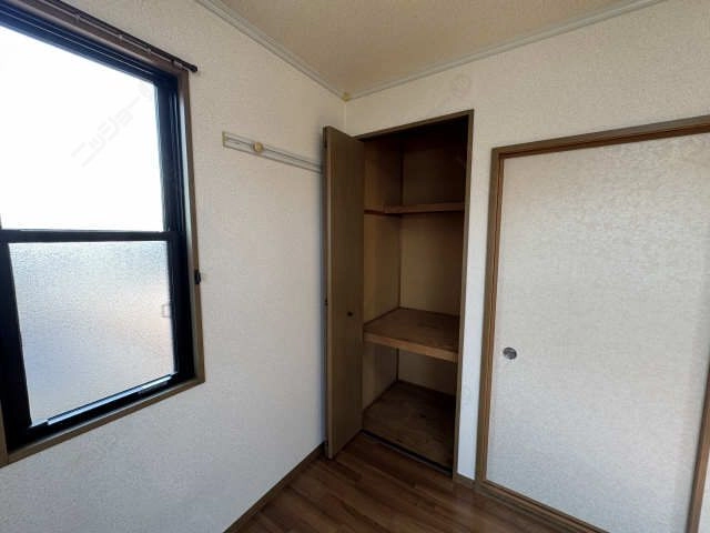 収納（南洋室）