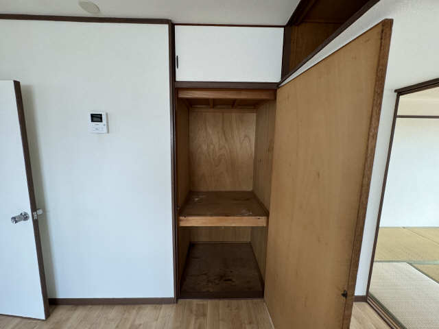 収納（ダイニング）