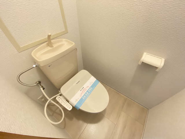 ウィステリア辰巳 4階 WC