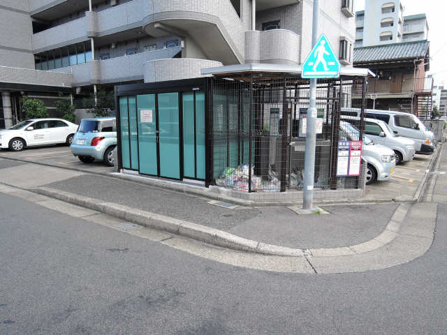 ゴミ置き場