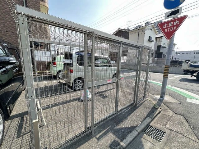 共用ゴミ捨て場