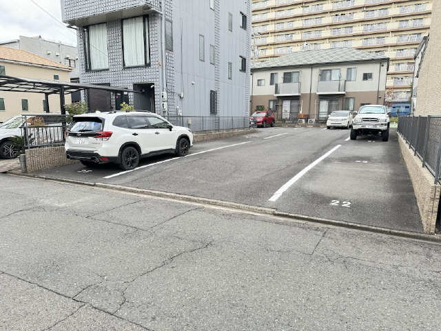 駐車場（南）駐車場