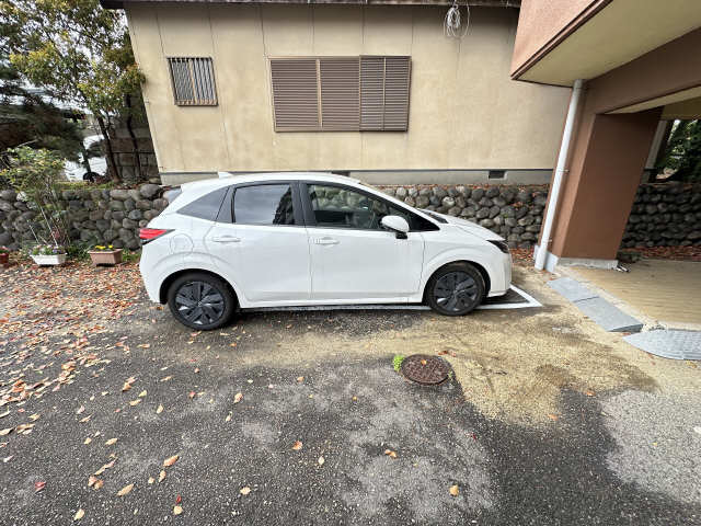 パレス第二宝神 4階 駐車場