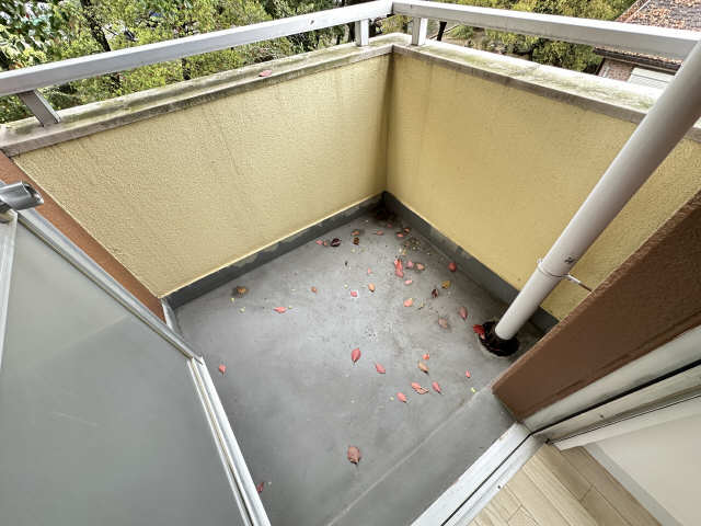 北側洋室のバルコニー