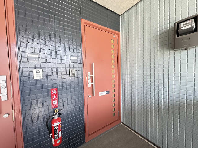 玄関扉