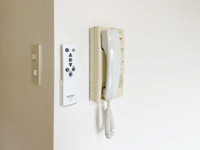 モニター付きインターホン